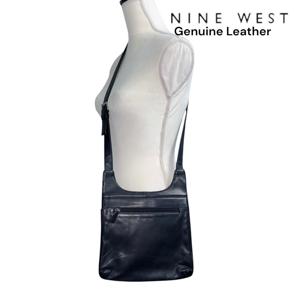 Nine West Black Crossbody Bag with Sleek Design